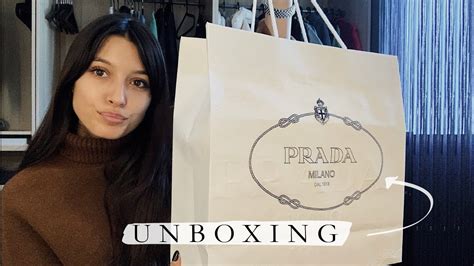 service client prada